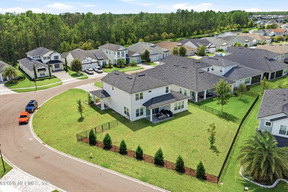 Photo of 383 PINE HAVEN Drive