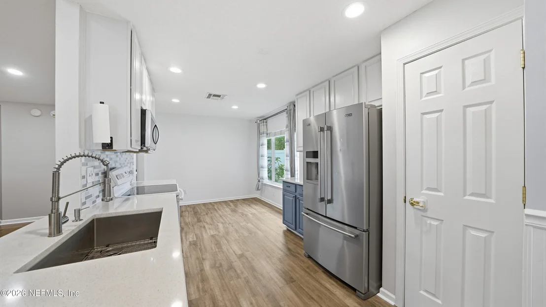 Photo of 1272 SOARING FLIGHT Way