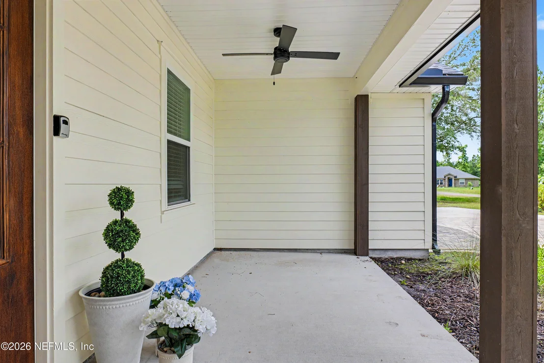 Photo of 44024 BREEZY Lane
