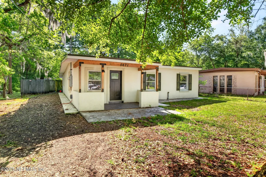Photo of 5671 VERBENA Road