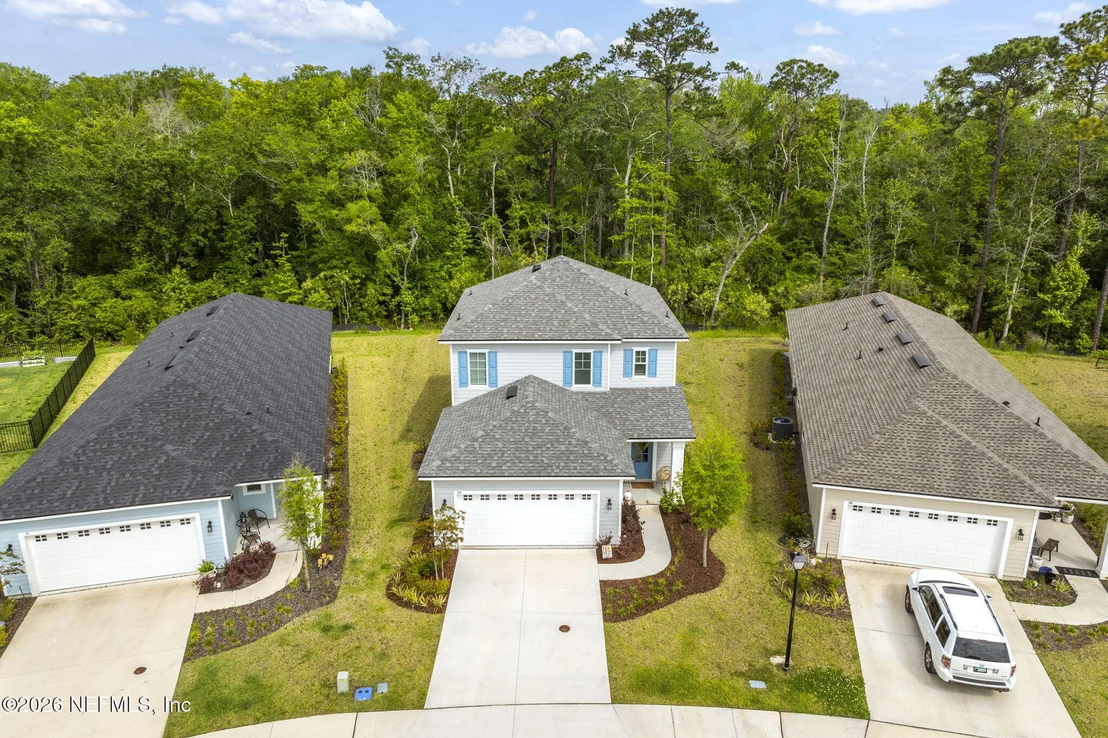 Photo of 210 WINEBERRY Lane