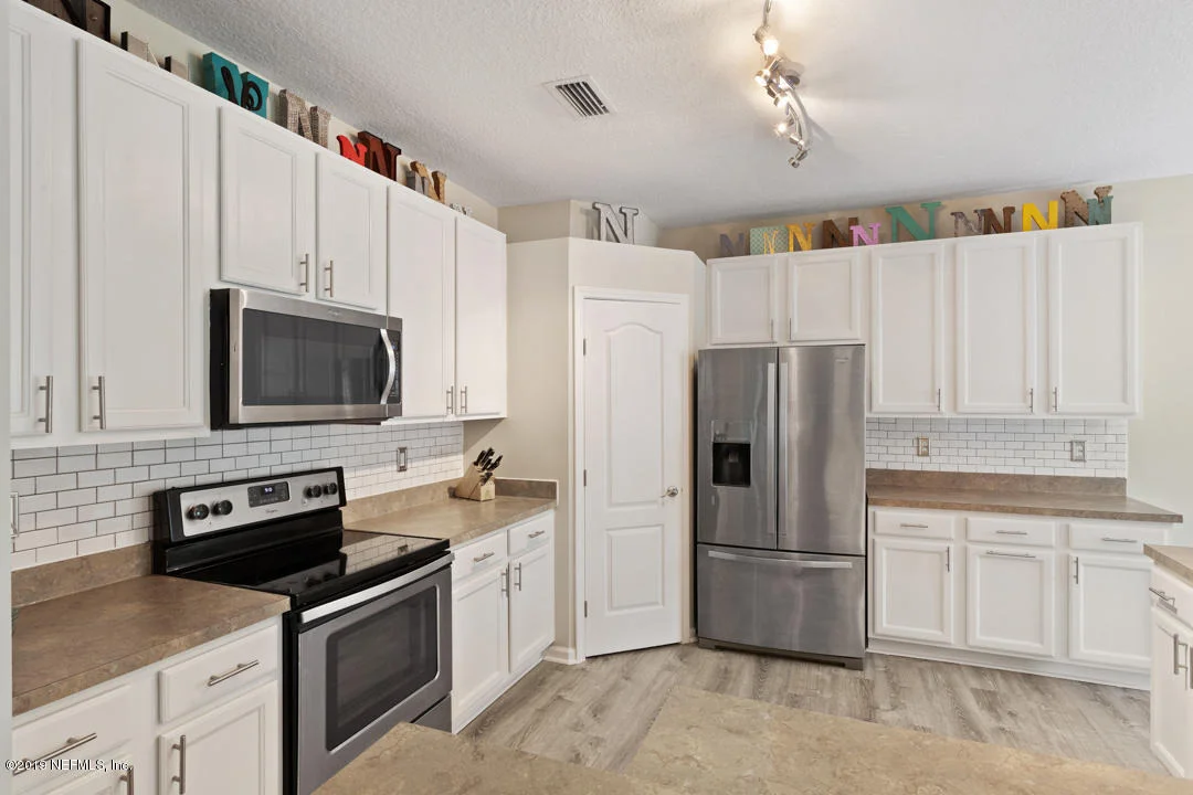 Photo of 3009 TOWER OAKS Drive