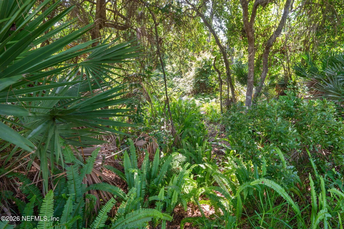 Photo of 132 BOTTLEBRUSH Drive