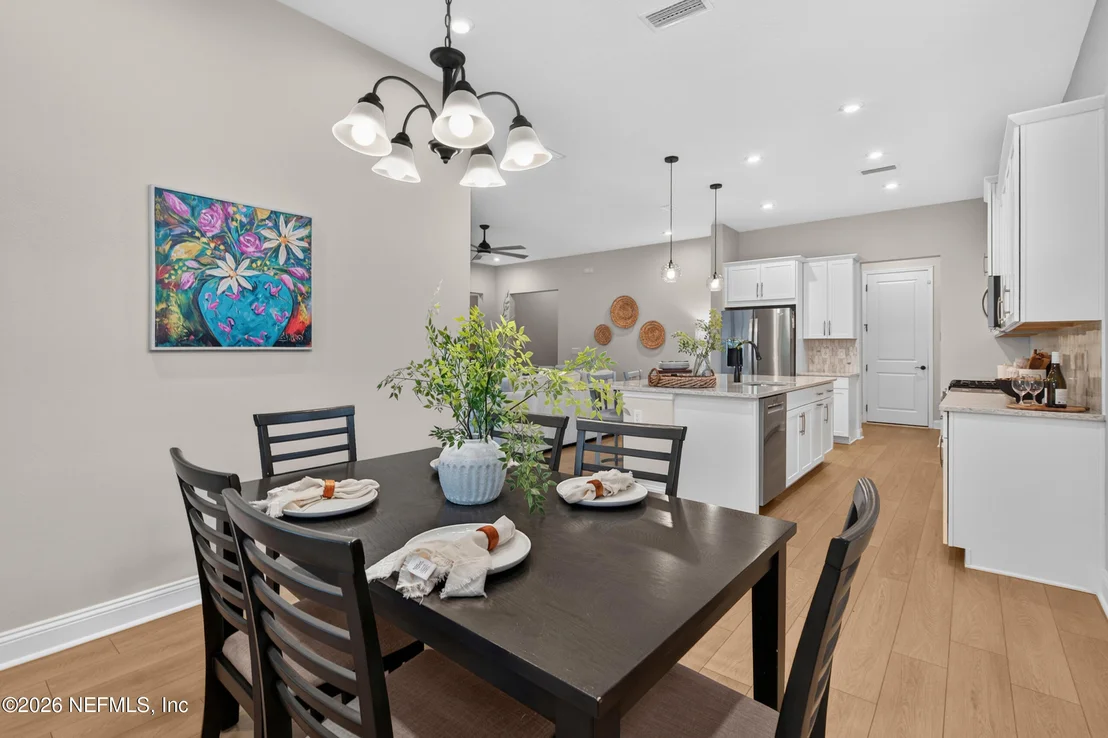 Photo of 87 PINELLAS Way