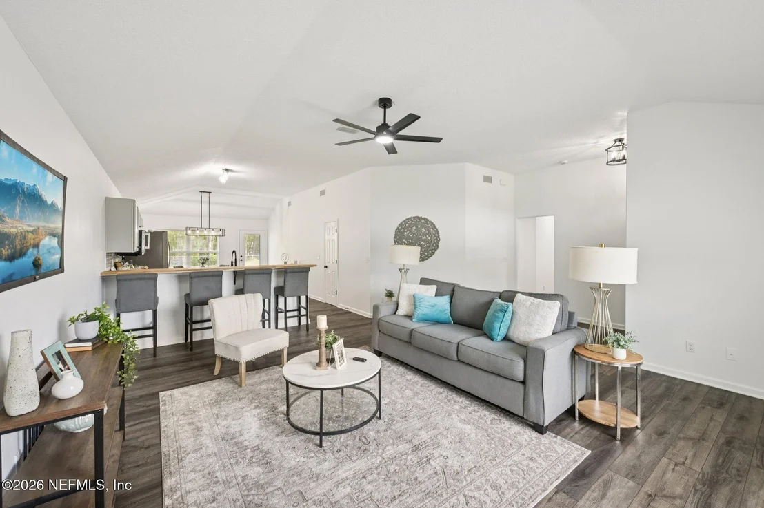 Photo of 54017 ASHERTON Cove
