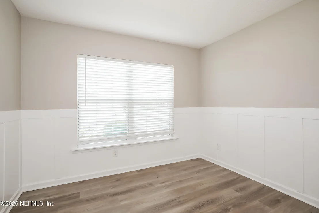 Photo of 236 ELLSWORTH Circle