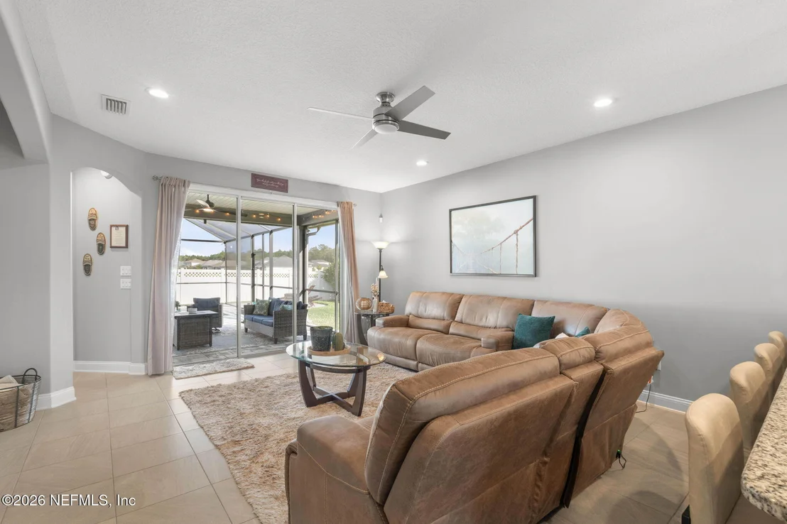 Photo of 18 TARBERT Lane