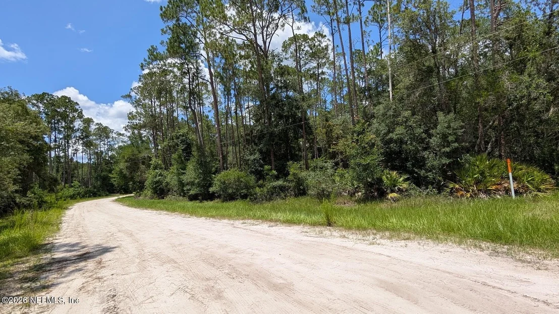 Photo of 301 WHISPERING PINES Road