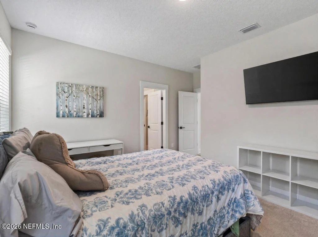 Photo of 329 SAPLING Terrace