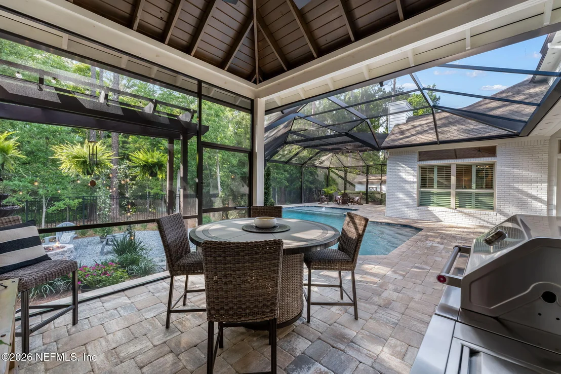 Photo of 1204 CREEK BEND Road