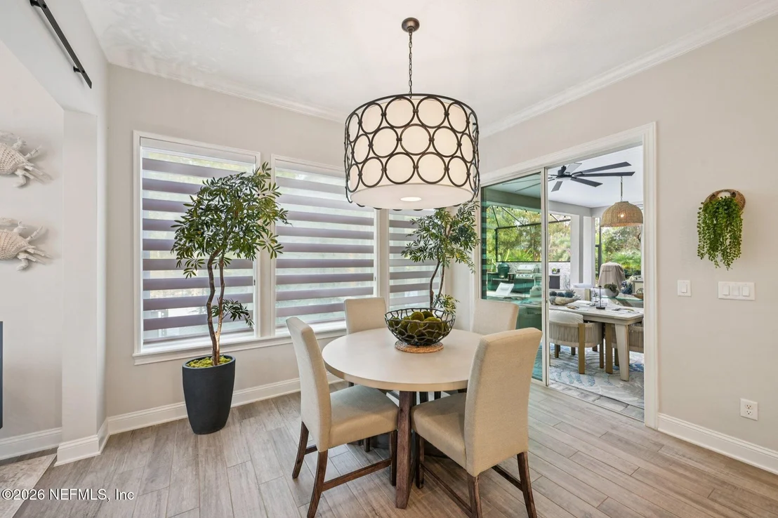 Photo of 32 HIGH OAKS Place