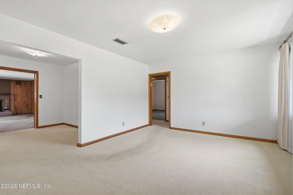 Photo of 5736 WILSON Boulevard