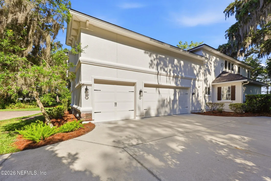 Photo of 2049 BISHOP ESTATES Road