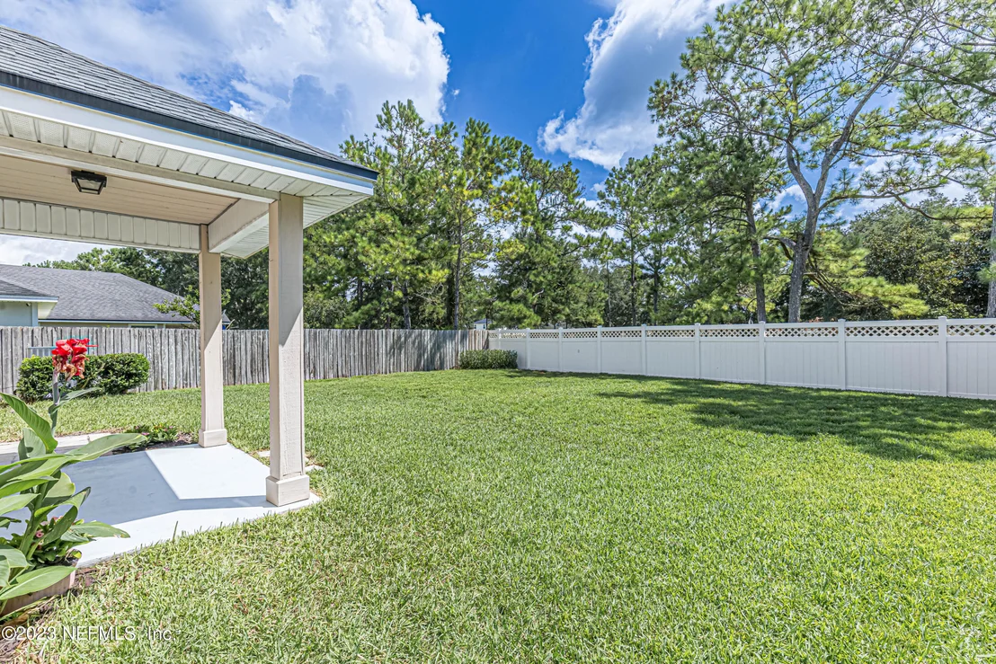 Photo of 1047 MOOSEHEAD Drive