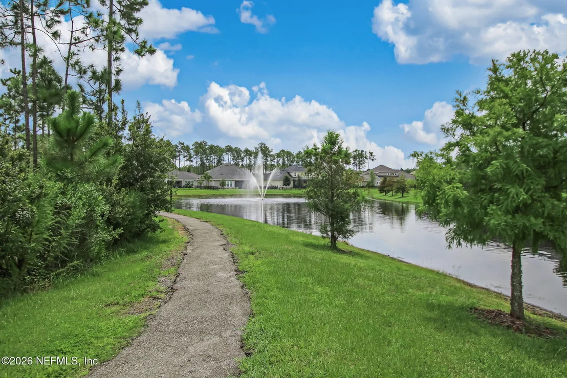 Photo of 588 OXFORD ESTATES Way