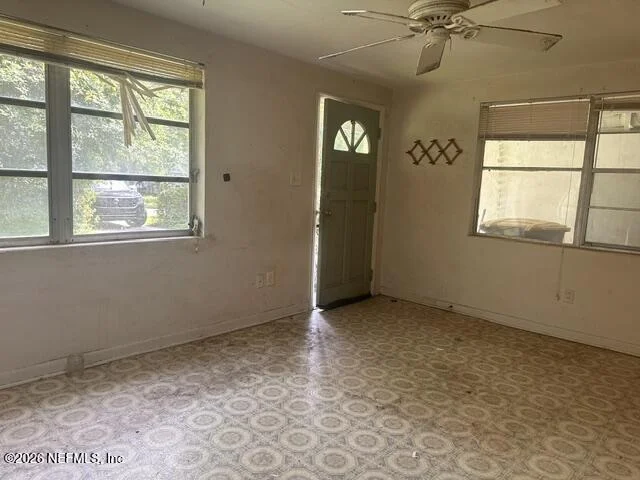 Photo of 6335 DELACY Road
