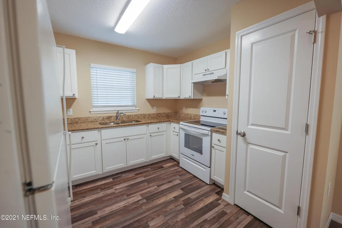Photo of 590 PEARL Street