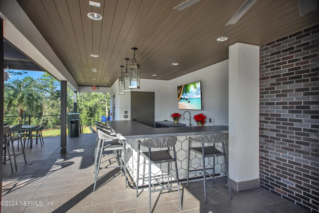 Photo of 10152 SILVERBROOK Trail