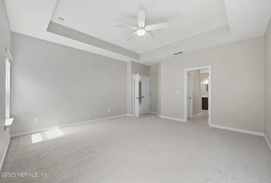 Photo of 96072 BREEZEWAY Court