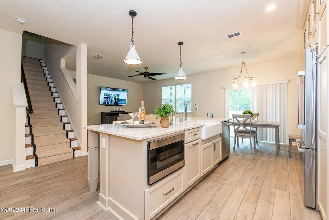 Photo of 237 CHASEWOOD Drive