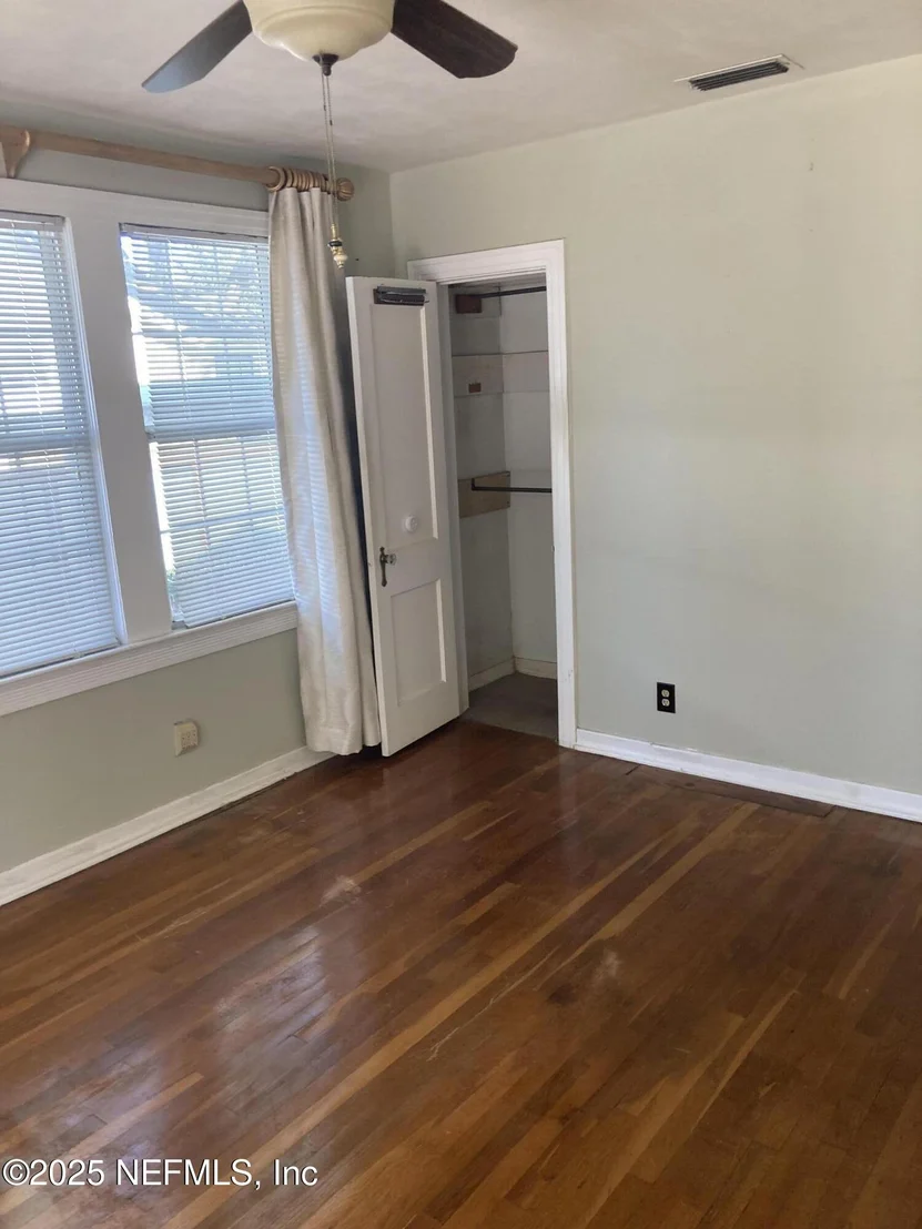 Photo of 1334 MURRAY Drive