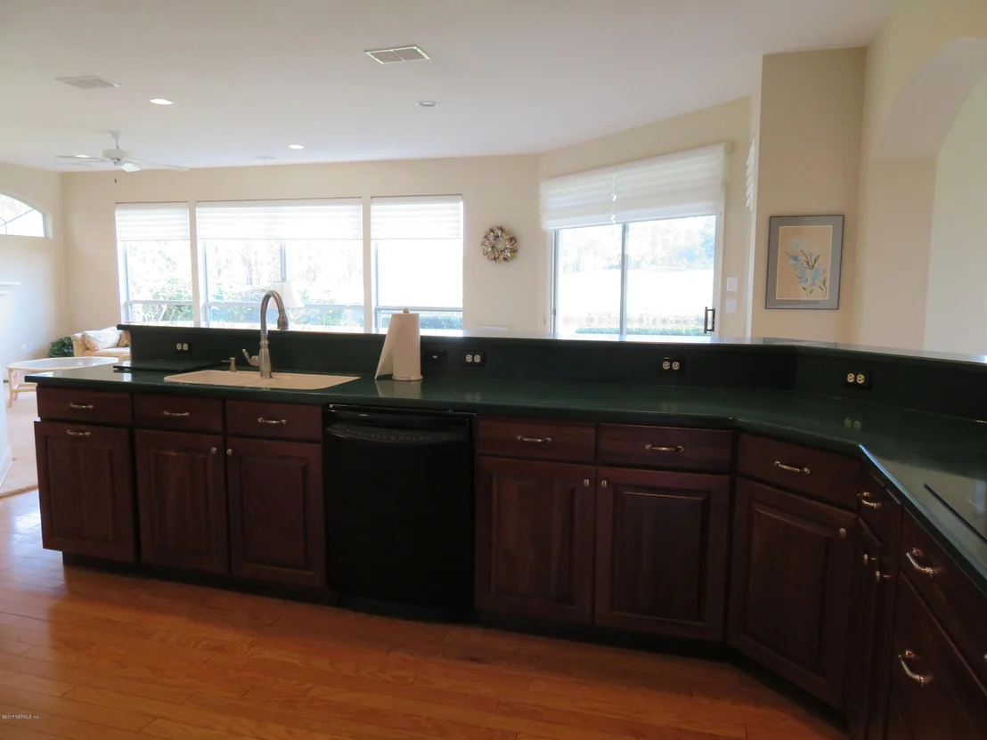 Photo of 2649 SENECA Drive
