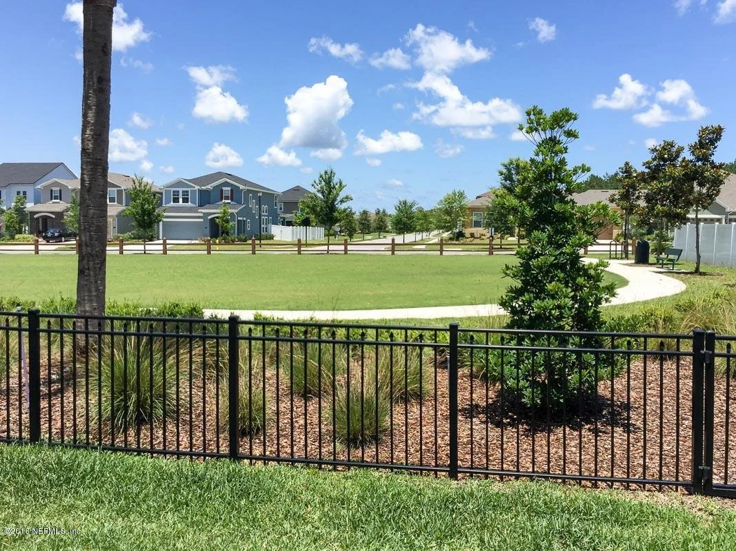 Photo of 324 CAMERON Drive