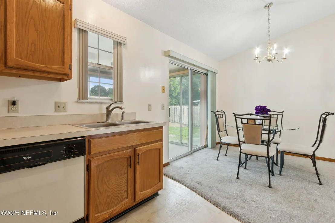 Photo of 124 CAPTAINS POINTE Circle