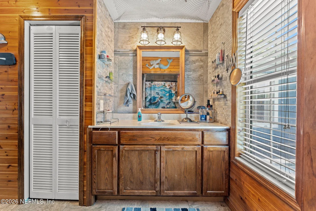 Photo of 178 SEGOVIA Road