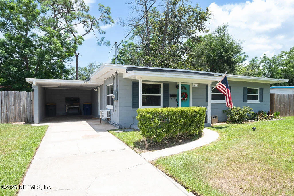 Photo of 1649 GRIFLET Road