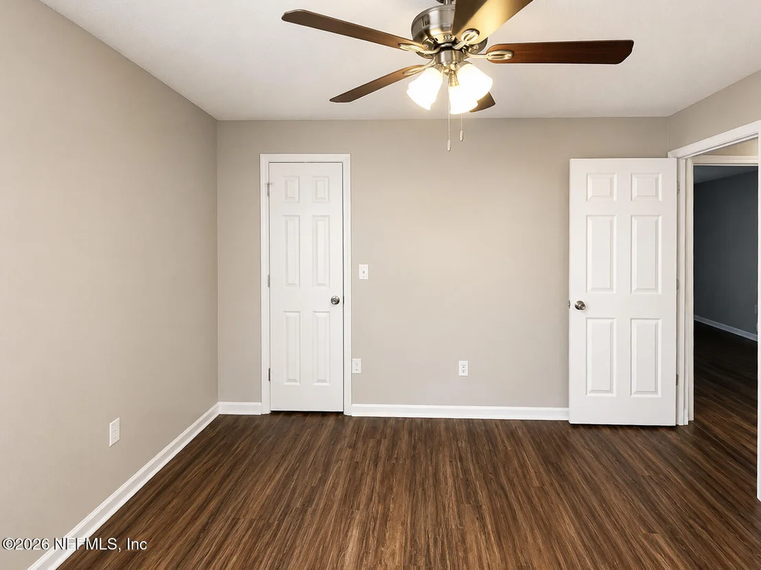 Photo of 8126 FIELDSIDE Drive W