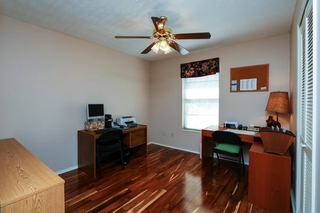 Photo of 141 HEATHER Way