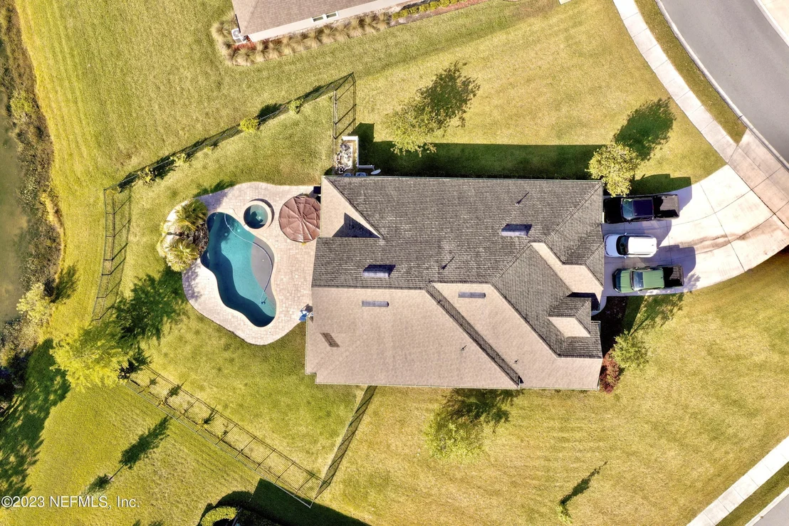 Photo of 140 CEDARSTONE Way