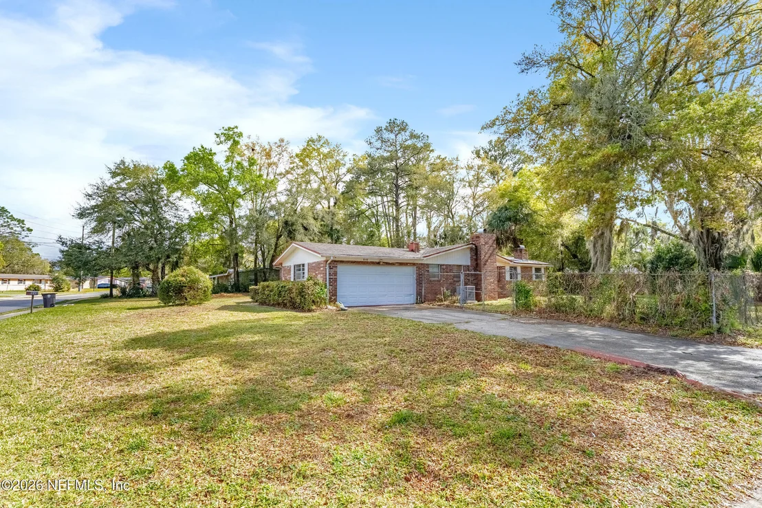 Photo of 8648 HOWELL Drive