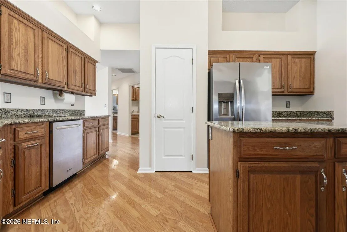 Photo of 8213 HAMPTON LAKE Lane