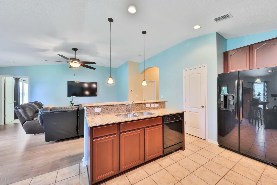 Photo of 4667 PINE LAKE Drive