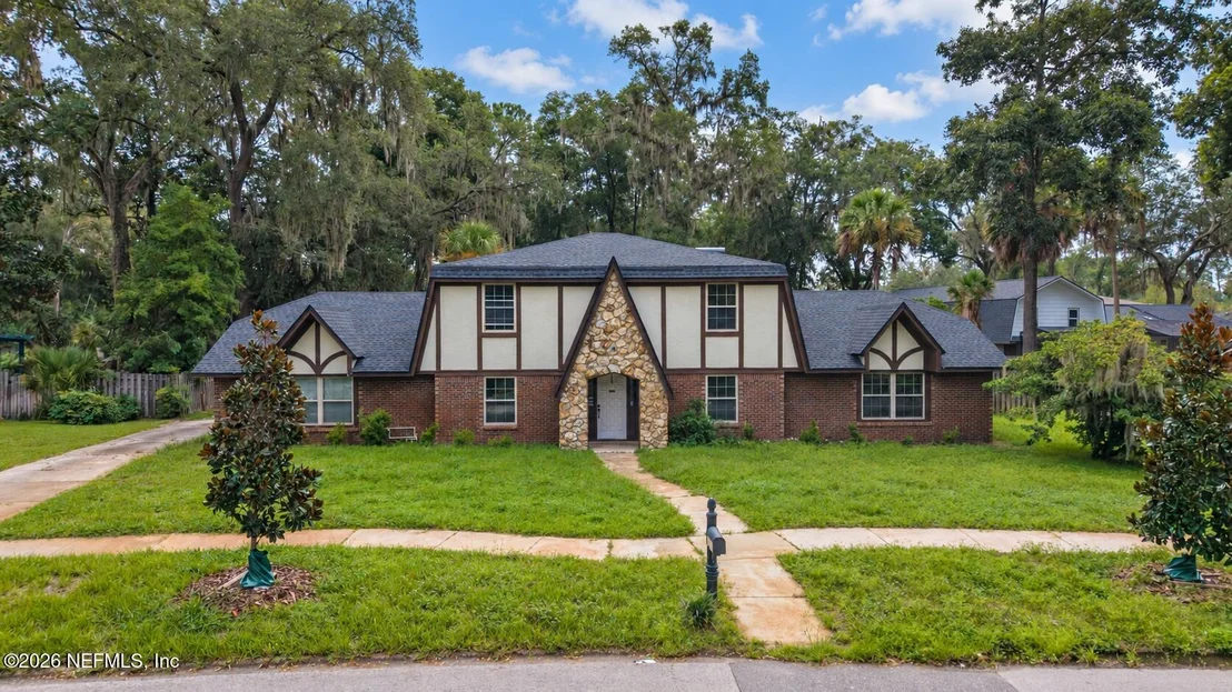 Photo of 4463 RIVER TRAIL Road