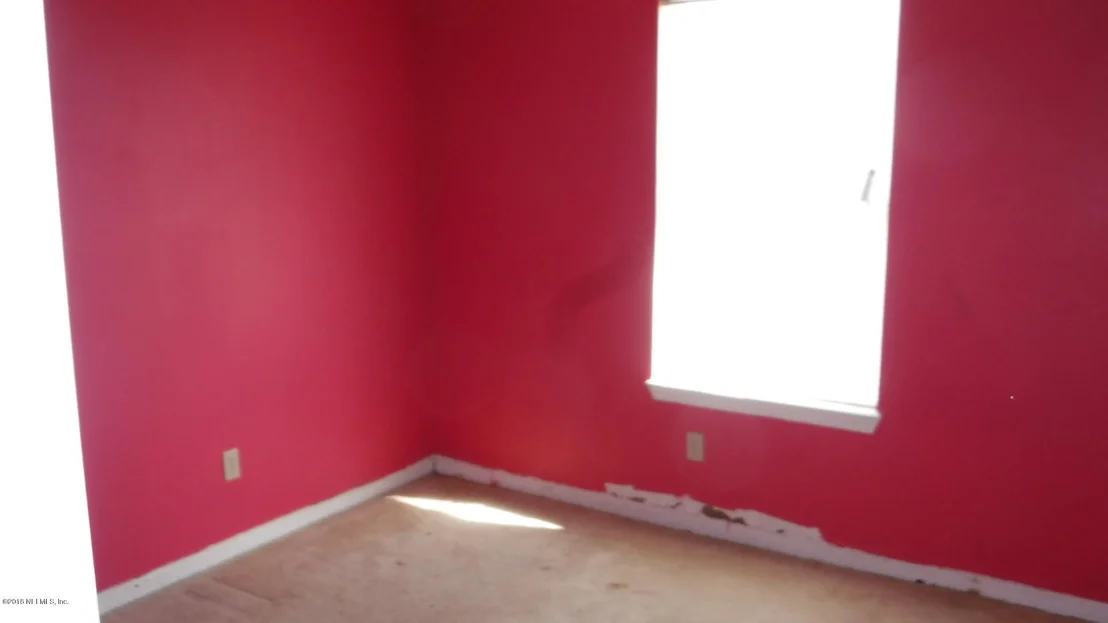 Photo of 2568 EIFFEL Circle W