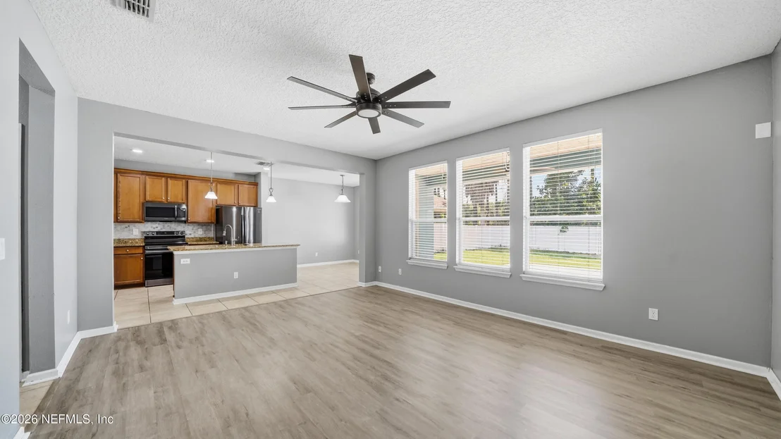 Photo of 650 BRIAR VIEW Drive