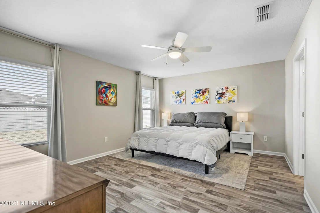 Photo of 121 MOORCROFT Way