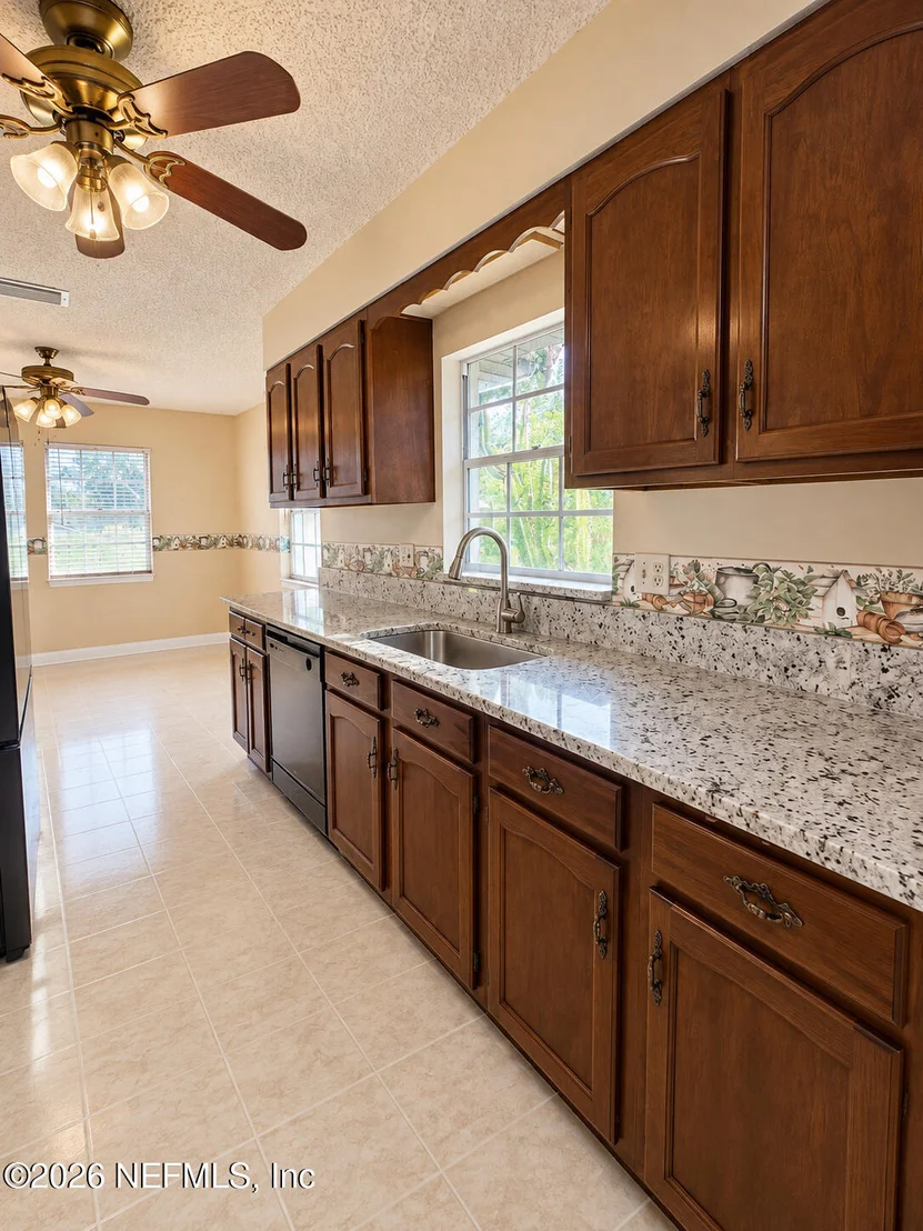 Photo of 118 BOBWHITE Road
