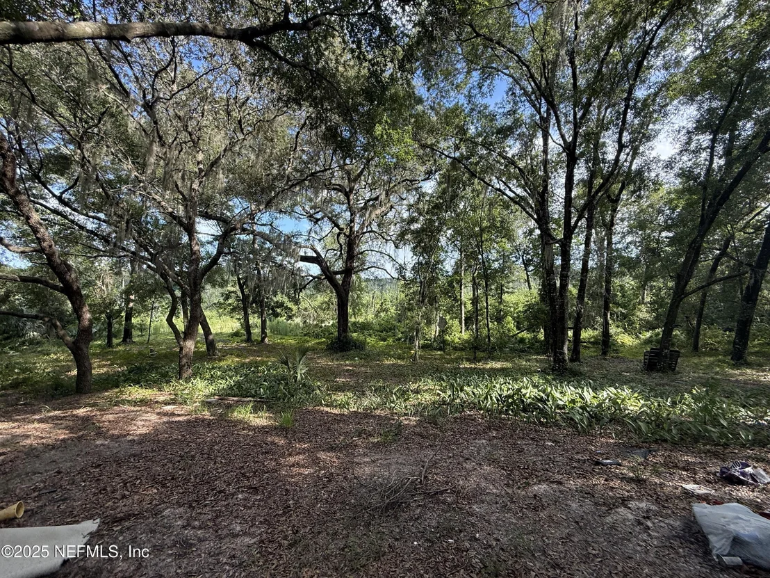 Photo of 225 IVANHOE Drive