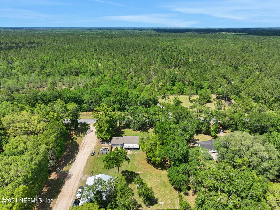 Photo of 803 NORTHFORK Road