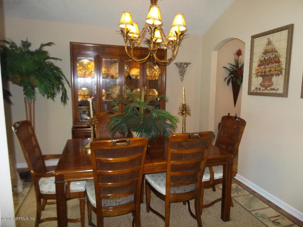 Photo of 1012 OAK ARBOR Circle