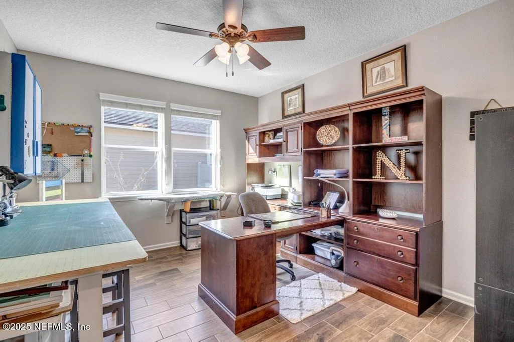 Photo of 139 EVENSHADE Way