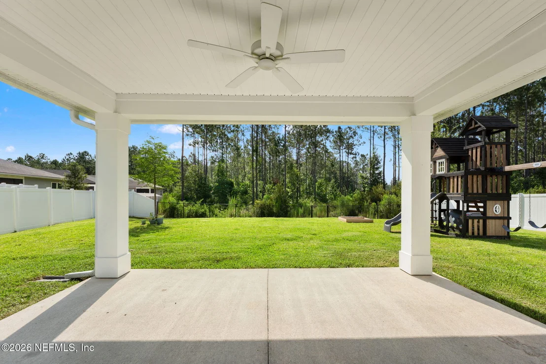Photo of 615 BARTRAM DOWNS Road