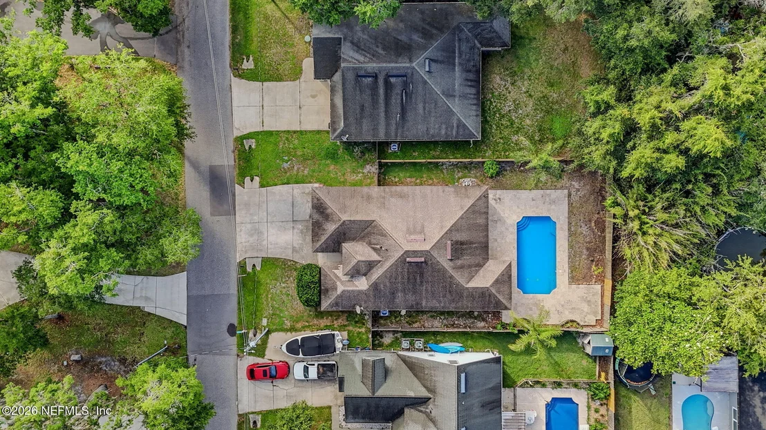 Photo of 880 CLAY Street