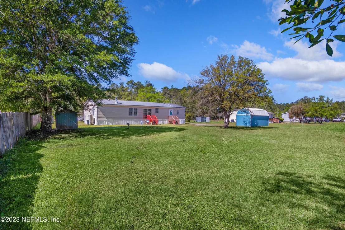 Photo of 44474 PINEBREEZE Circle