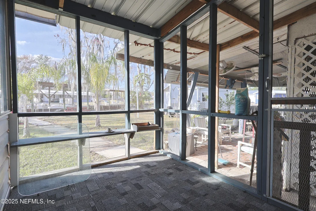 Photo of 138 EDGEWATER Road