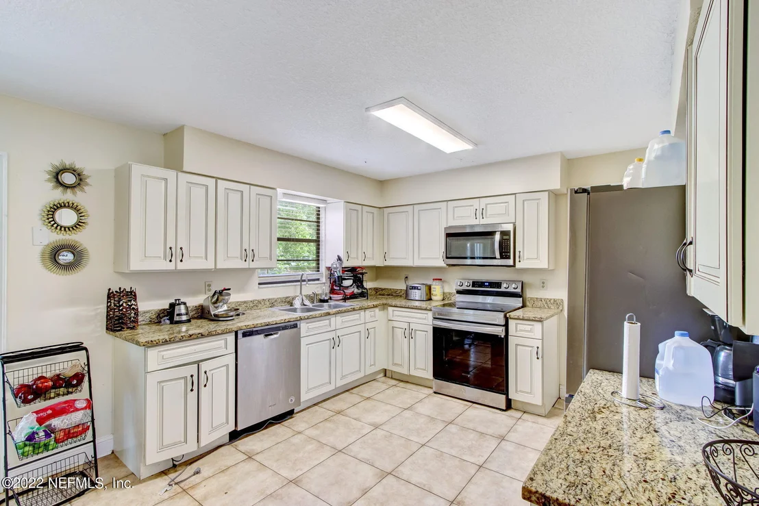 Photo of 6252 FAULKNER Circle